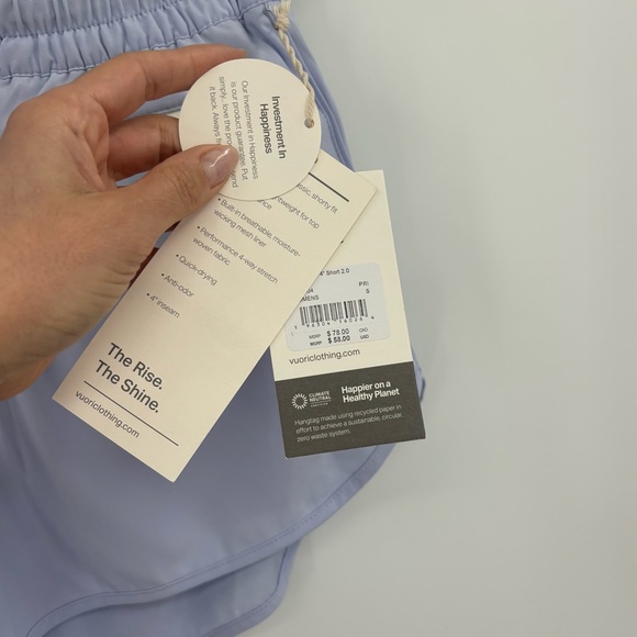 Vuori Clementine 4” Short in Peri - Picture 4 of 7